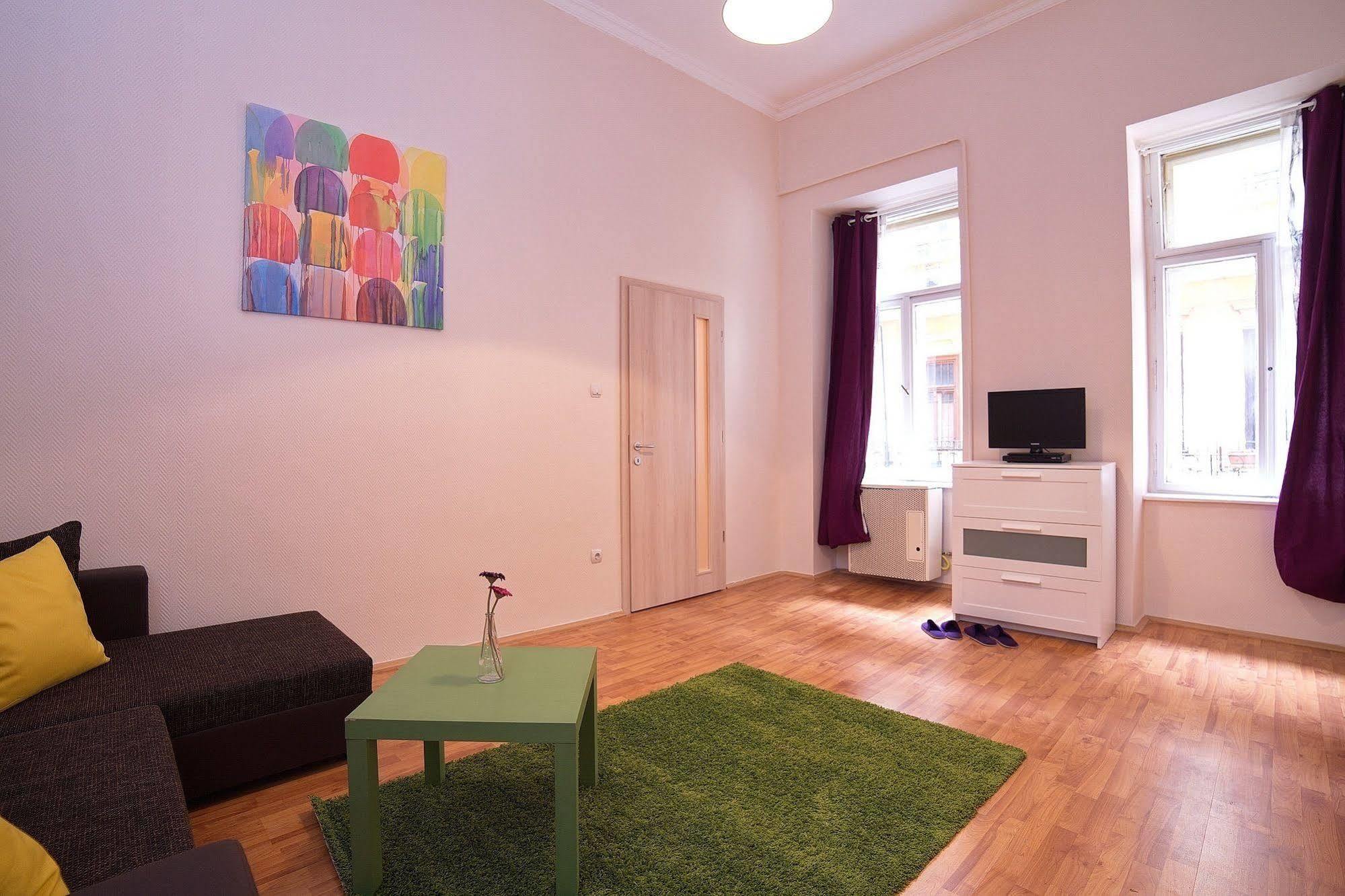 Opera Guesthouse بودابست المظهر الخارجي الصورة