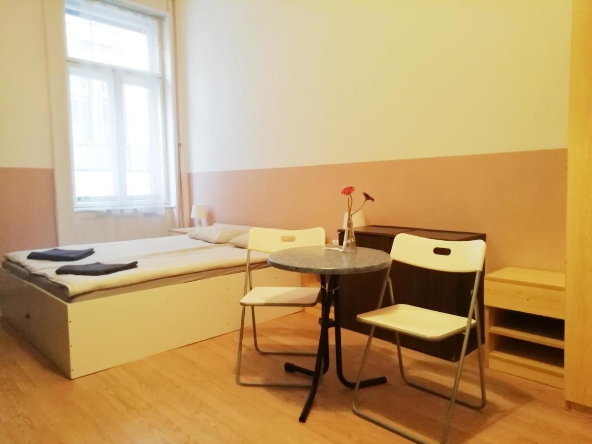 Opera Guesthouse بودابست المظهر الخارجي الصورة