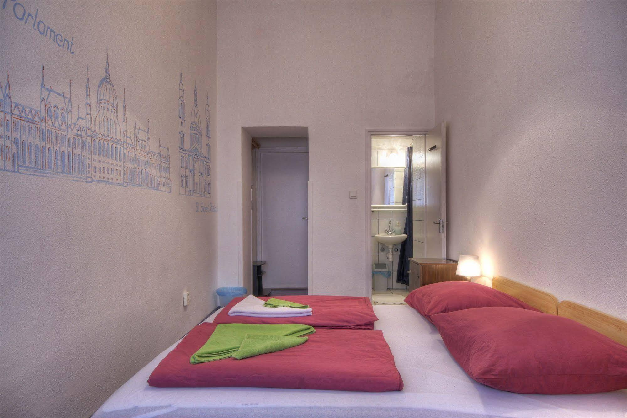 Opera Guesthouse بودابست المظهر الخارجي الصورة